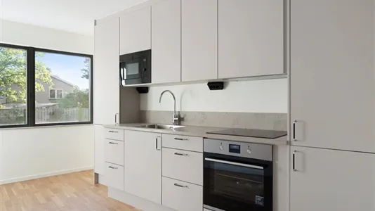 Bostadsrätter till salu i Nacka - foto 3