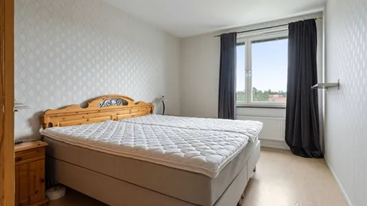 Bostadsrätter till salu i Huddinge - foto 3