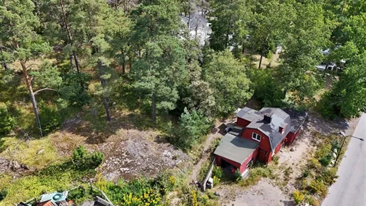 Bostadsrätter till salu i Huddinge - foto 1