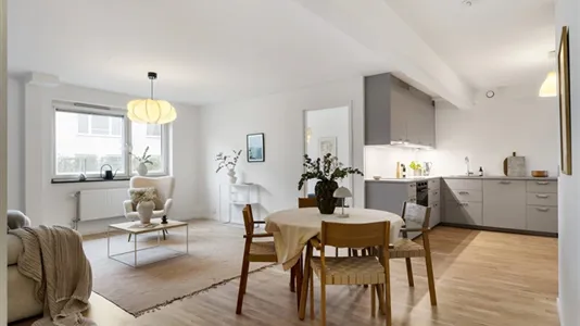 Bostadsrätter till salu i Mark - foto 1