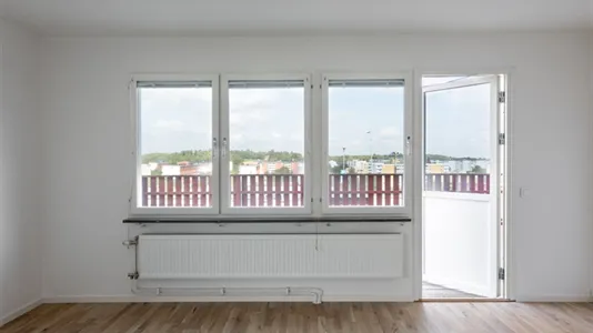 Bostadsrätter till salu i Botkyrka - foto 9