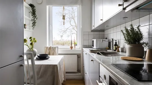 Bostadsrätter till salu i Västerort - foto 1