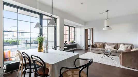 Bostadsrätter till salu i Nacka - foto 1