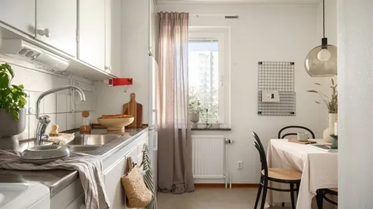 Bostadsrätter till salu i Nacka - foto 8