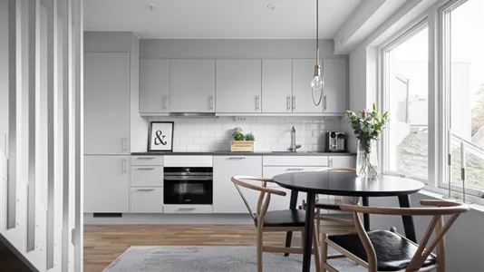 Bostadsrätter till salu i Nacka - foto 2