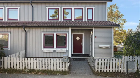 Bostadsrätter till salu i Nynäshamn - foto 1