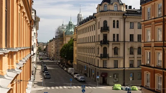Lägenheter till salu i Östermalm - foto 3