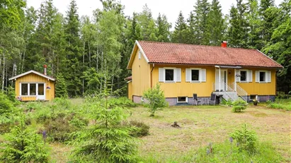 Hus till salu i Emmaboda