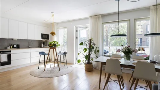 Bostadsrätter till salu i Nacka - foto 1