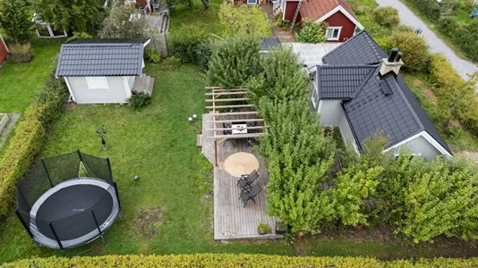 Bostadsrätter till salu i Huddinge - foto 1