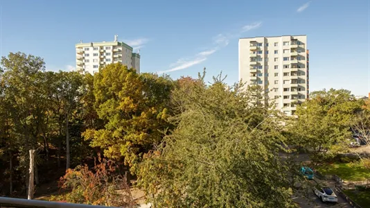 Bostadsrätter till salu i Nacka - foto 2