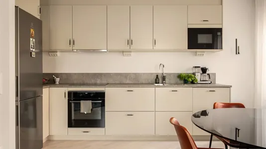 Bostadsrätter till salu i Nacka - foto 1