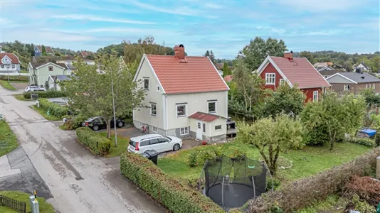 Hus till salu i Munkedal - foto 1