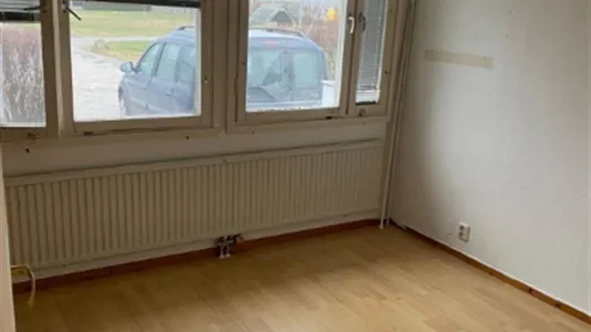 Lägenheter i Botkyrka - foto 1