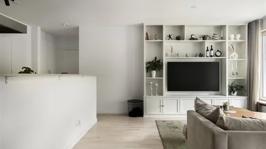 Bostadsrätter till salu i Nacka - foto 2