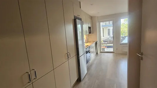Bostadsrätter till salu i Nacka - foto 8