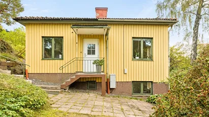 Bostadsrätt till salu i Nynäshamn