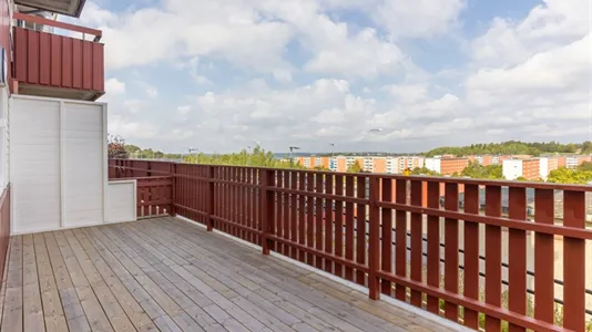 Bostadsrätter till salu i Botkyrka - foto 3