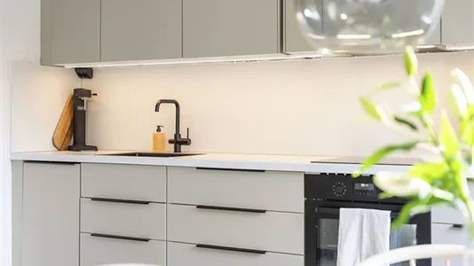 Bostadsrätter till salu i Nacka - foto 8