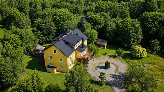 Hus till salu i Uppvidinge - foto 1