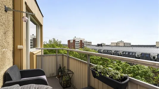 Bostadsrätter till salu i Nacka - foto 1