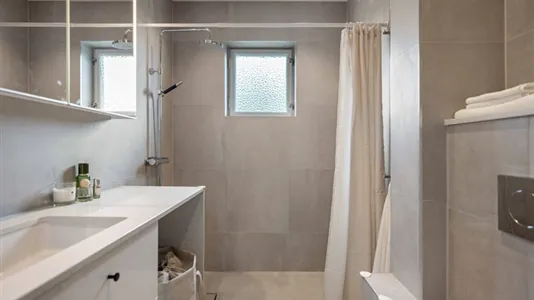 Bostadsrätter till salu i Nacka - foto 4