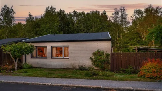 Bostadsrätter till salu i Huddinge - foto 1