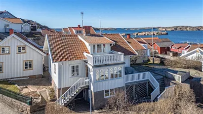 Hus till salu i Sotenäs, Bovallstrand