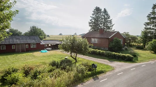 Hus till salu i Mullsjö - foto 1