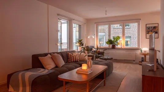 Bostadsrätter till salu i Nacka - foto 1