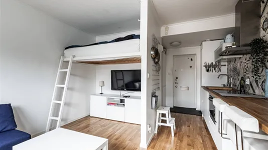 Bostadsrätter till salu i Nacka - foto 9