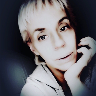 35 år gammal kvinna dating 45 år gammal man dating i mörkret Storbritannien Anna