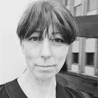 Söker en 4a gärna ganska centralt i Örebro men är öppen för andra förslag<br />Har påbörjat en sk...