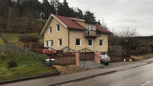 170 m2 villa i Färgelanda att hyra