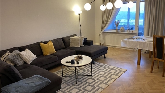 80 m2 lägenhet i Järfälla att hyra
