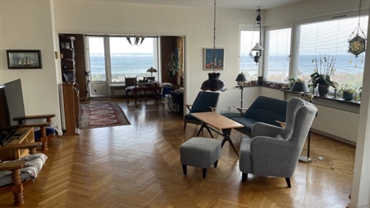 150 m2 lägenhet i Helsingborg att hyra