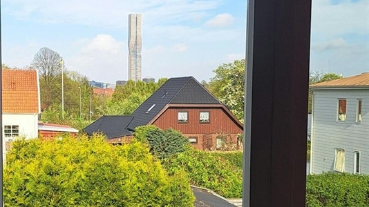 14 m2 rum i Västra hisingen att hyra