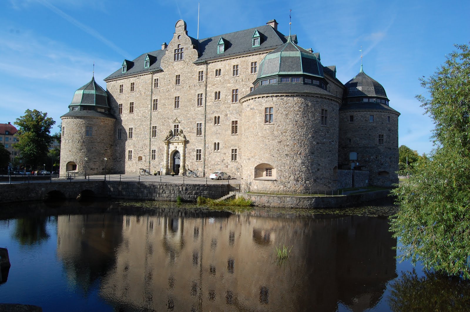Hitta lediga hyresbostäder i Örebro på Bostadsdeal.se