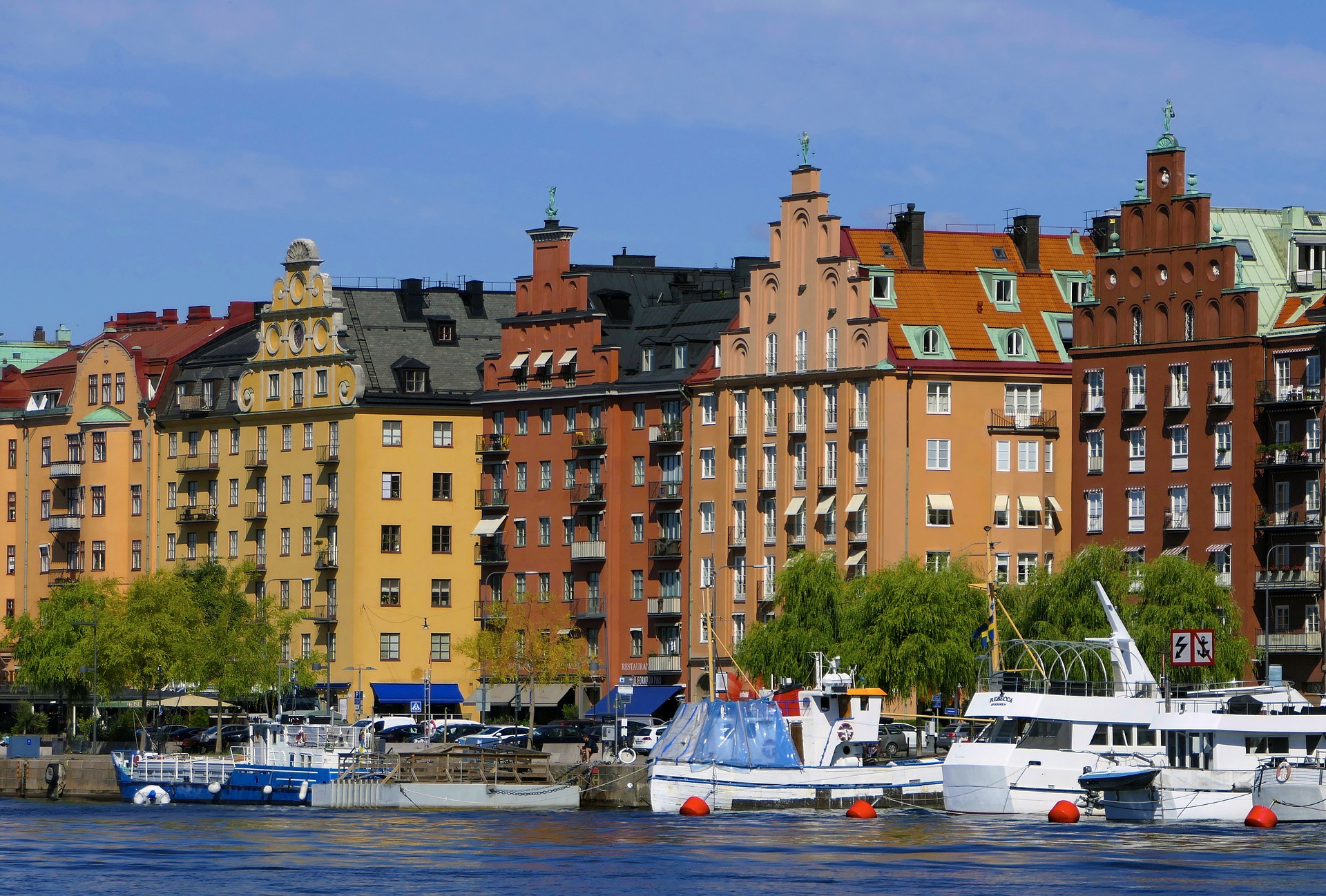 Hitta lediga bostäder på Kungsholmen på Bostadsdeal.se